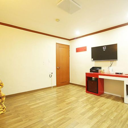 Picasso Motel Haeundae Busan Eksteriør billede