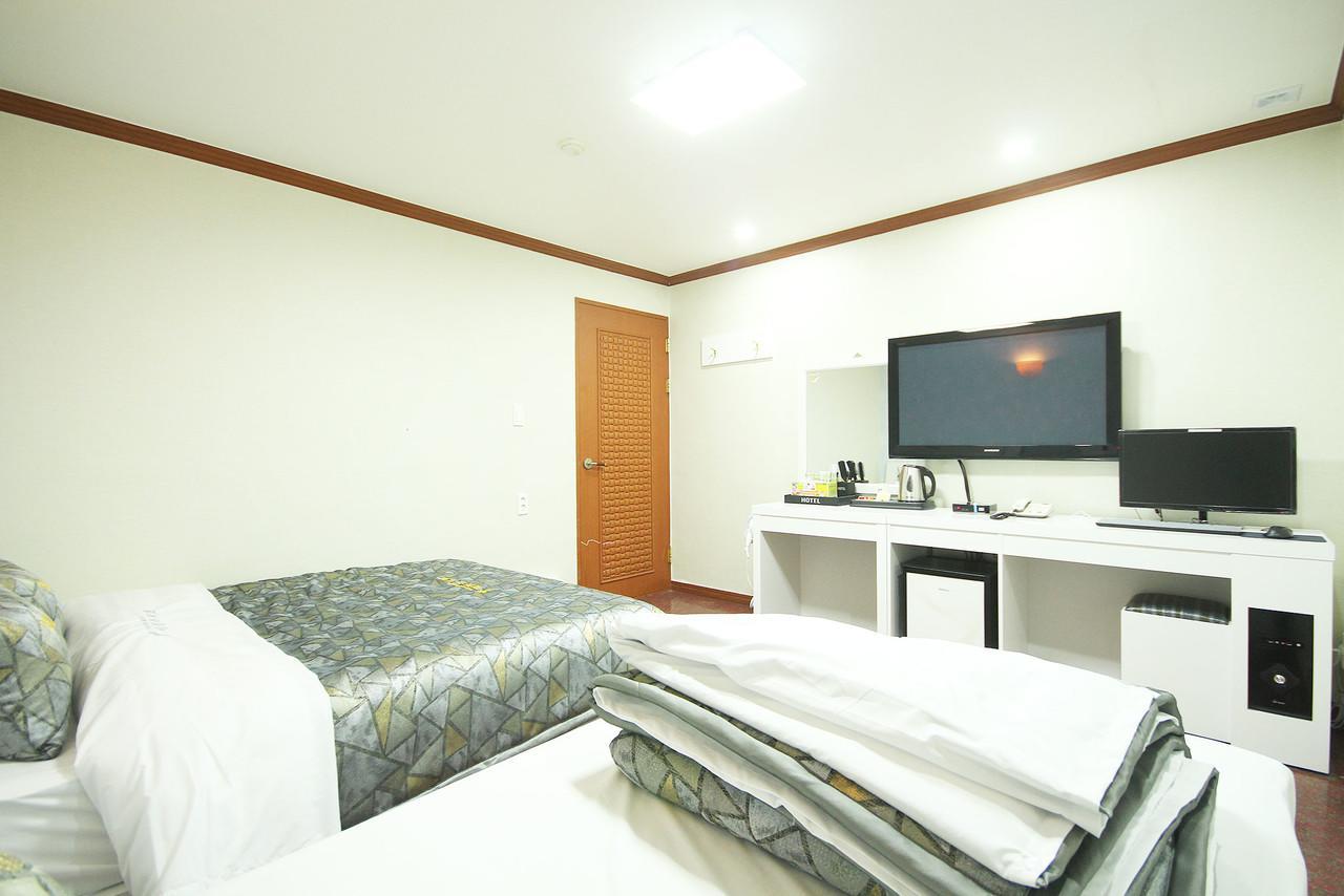 Picasso Motel Haeundae Busan Eksteriør billede