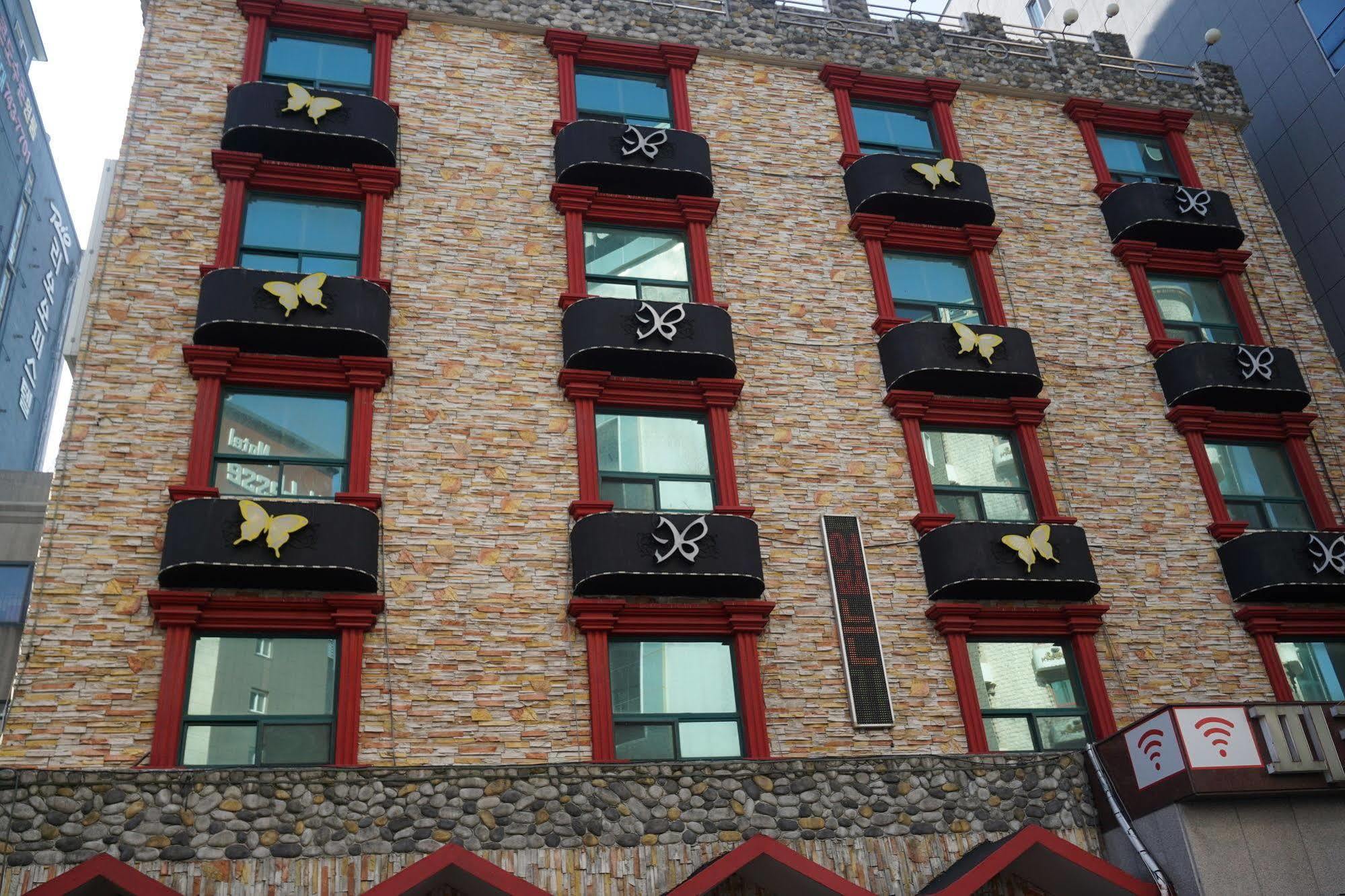 Picasso Motel Haeundae Busan Eksteriør billede